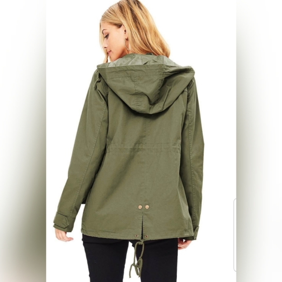 Laxt one! Large Women's Cargo Style Hoodie Jacket - Picture 4 of 6